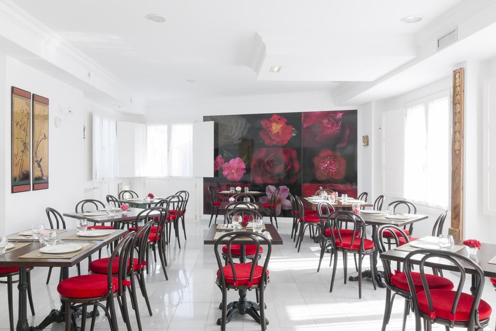 La Casa De Las Camelias Busto Екстер'єр фото
