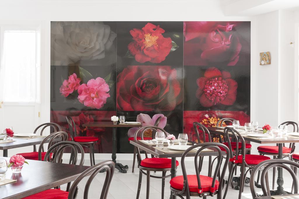 La Casa De Las Camelias Busto Екстер'єр фото